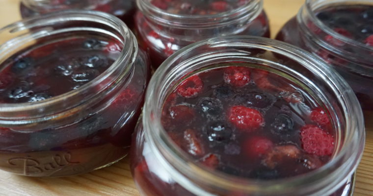 Jello with fruit